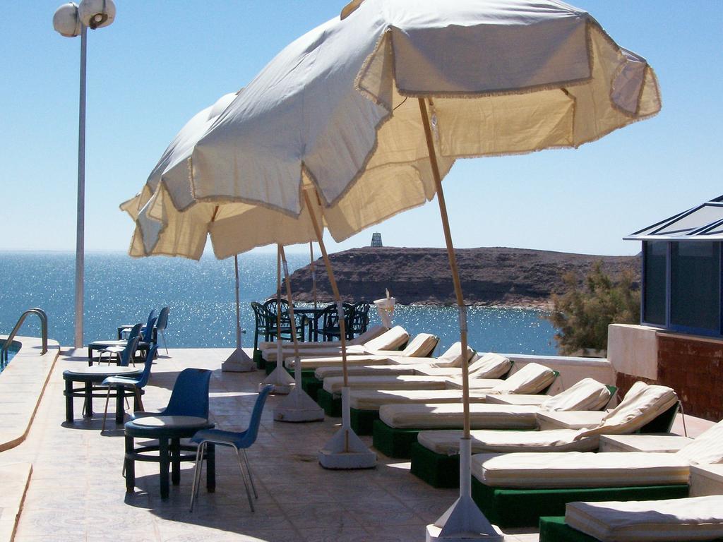 Nefertari Hotel Abu Simble Abu Simbel Exterior photo